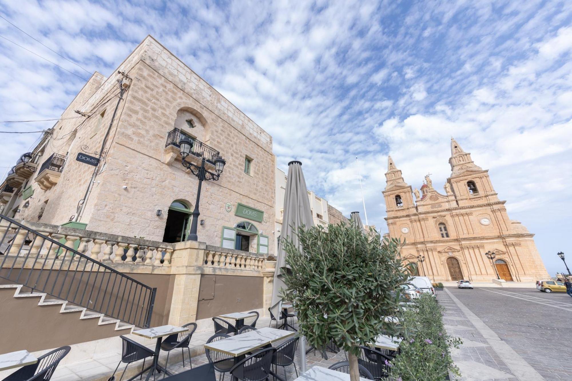 Doms Boutique Living Hotel Mellieha Bagian luar foto
