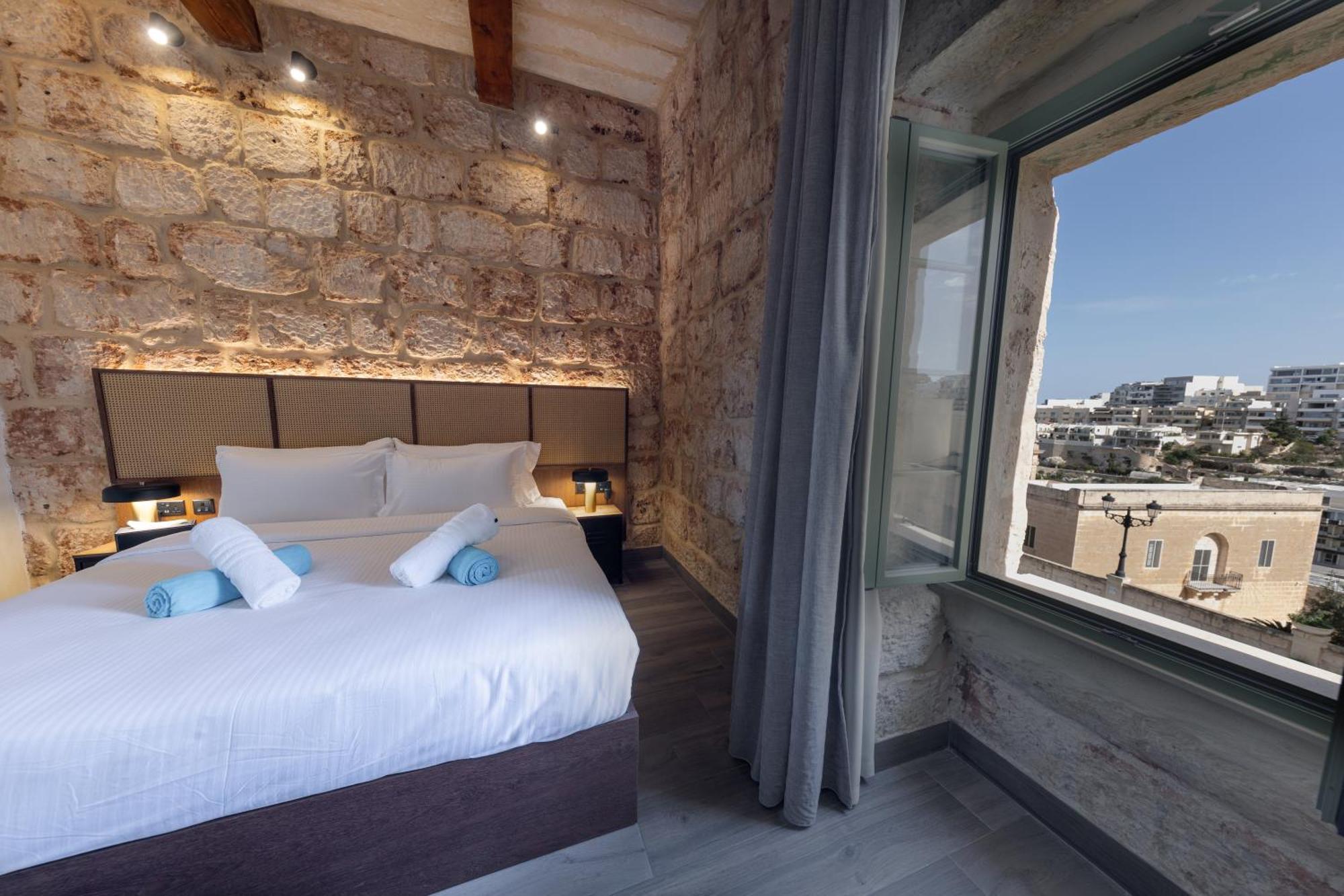 Doms Boutique Living Hotel Mellieha Bagian luar foto