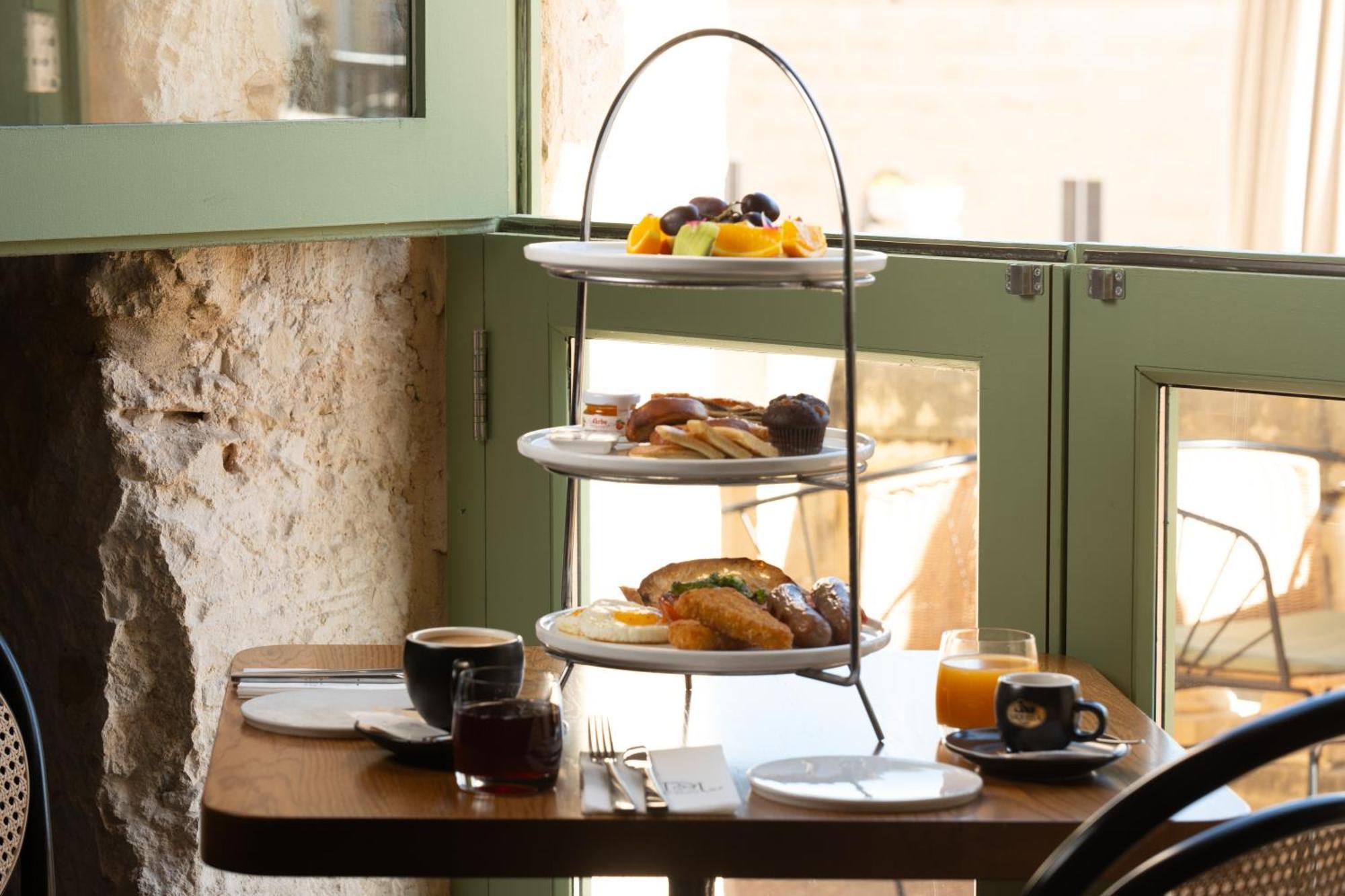 Doms Boutique Living Hotel Mellieha Bagian luar foto